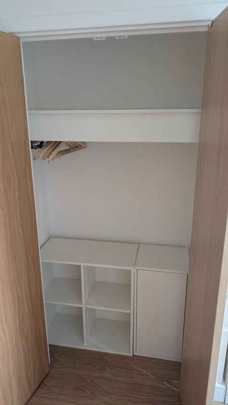 Room Whiston Road in Greater London