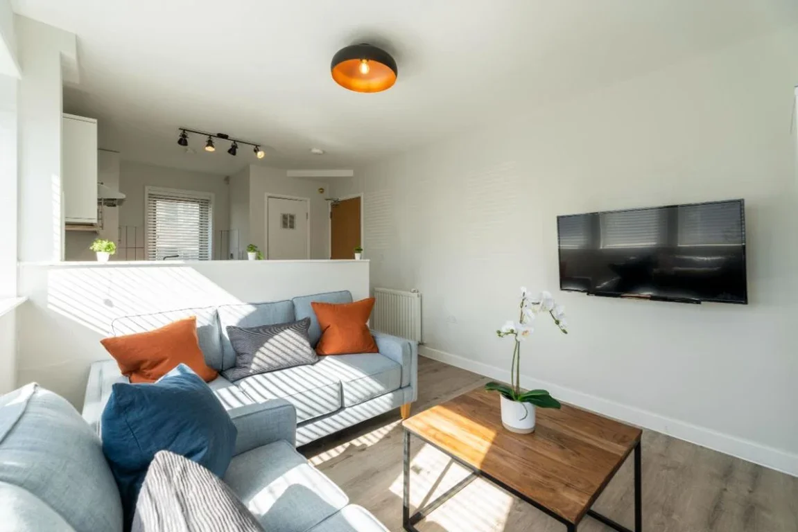 Flat Falconar Street in Newcastle upon Tyne