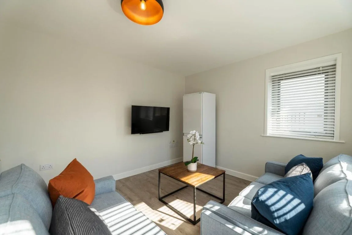 Flat Falconar Street in Newcastle upon Tyne