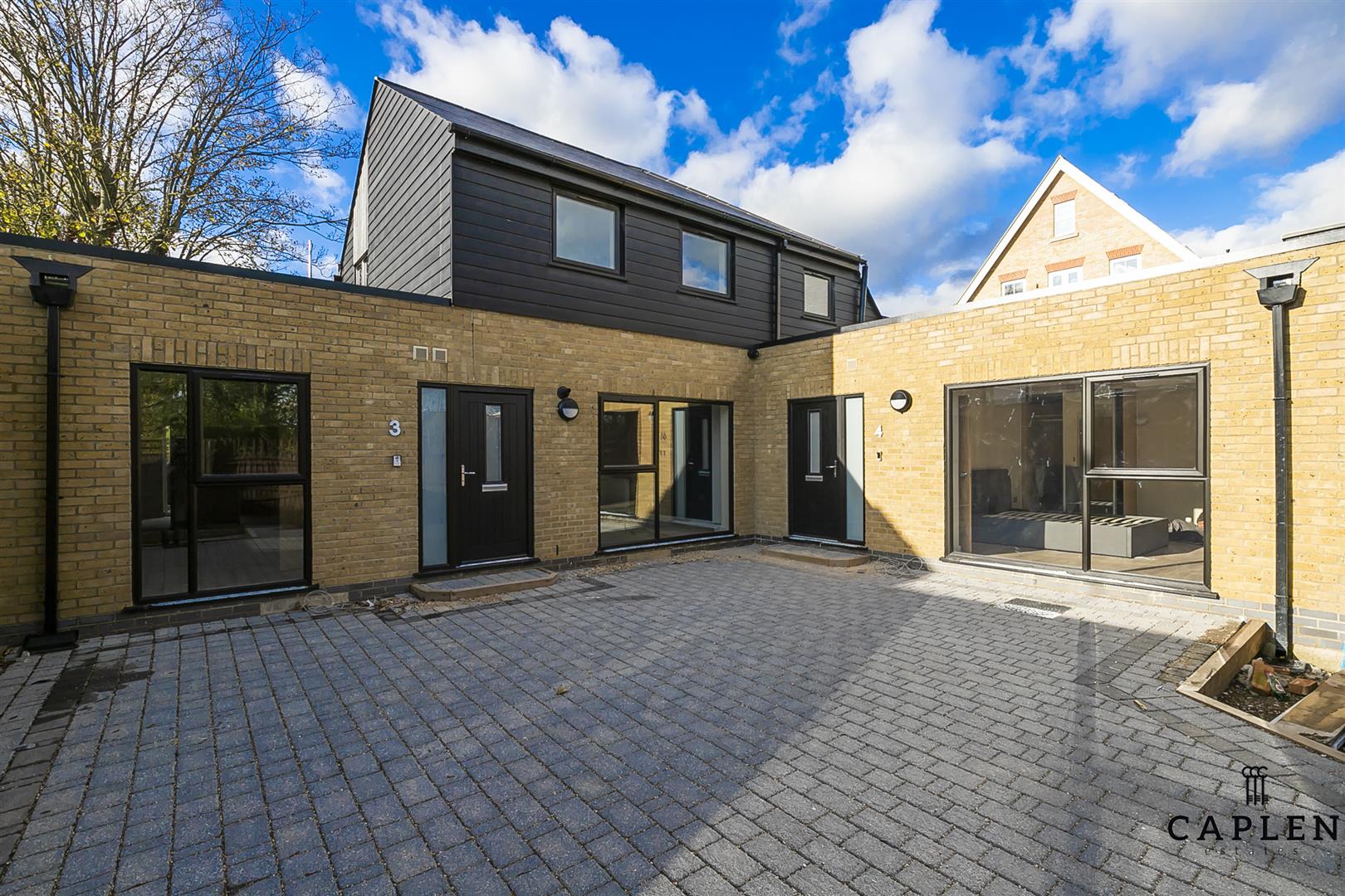 Flat Princes Road in Epping Forest