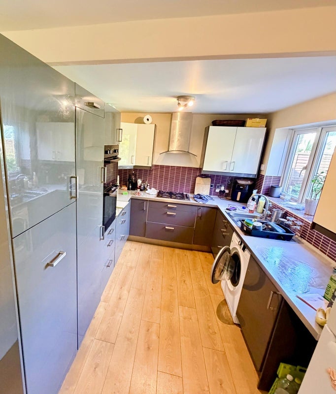 Room Oxbarton in Bristol