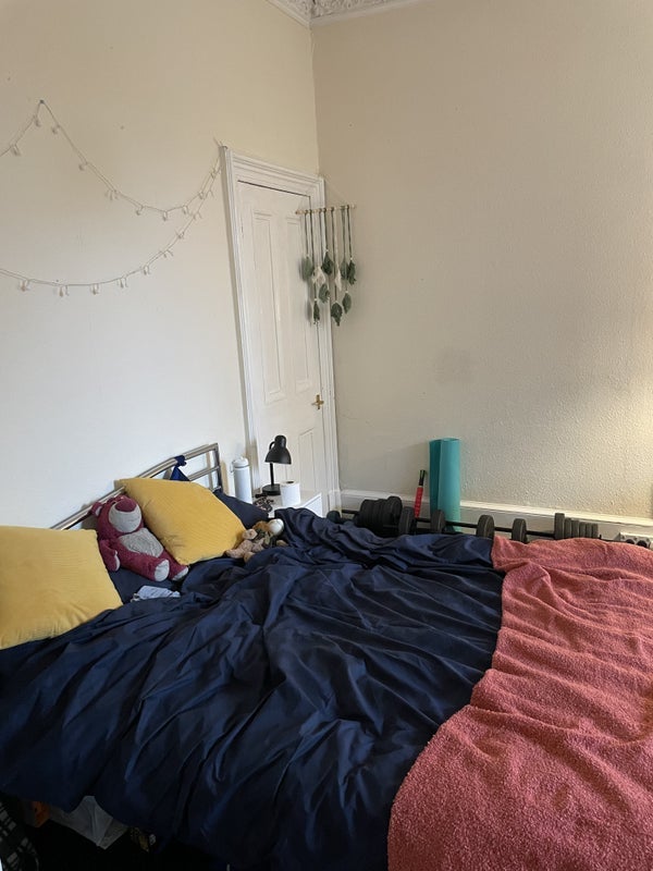 Room Grange Road in City of Edinburgh