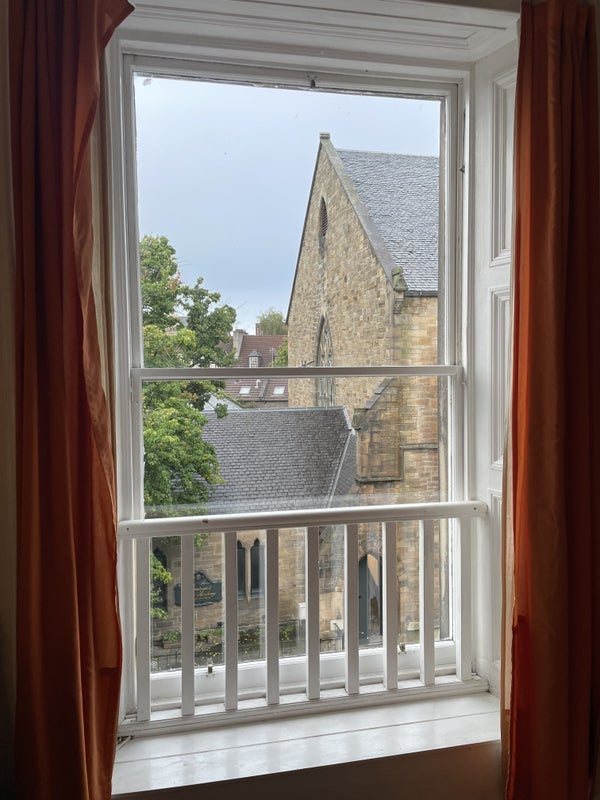 Room Grange Road in City of Edinburgh