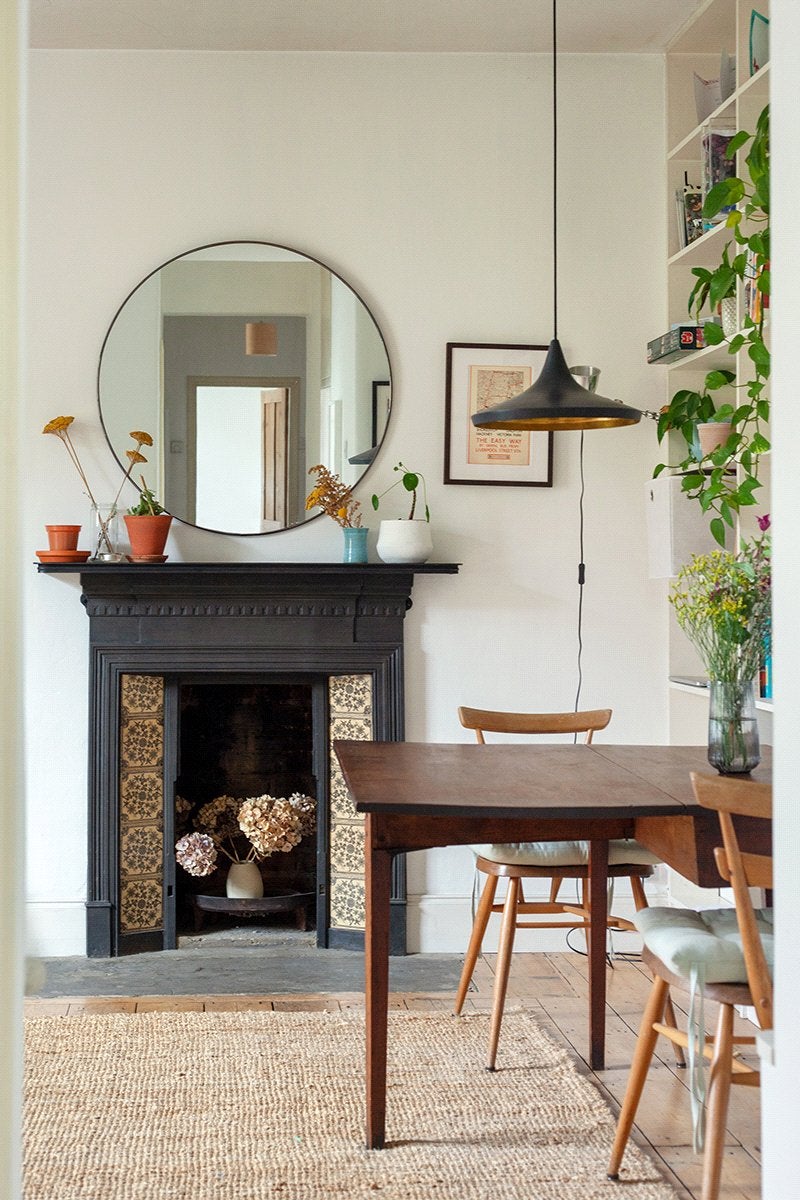 Flat Palissy Street in Greater London