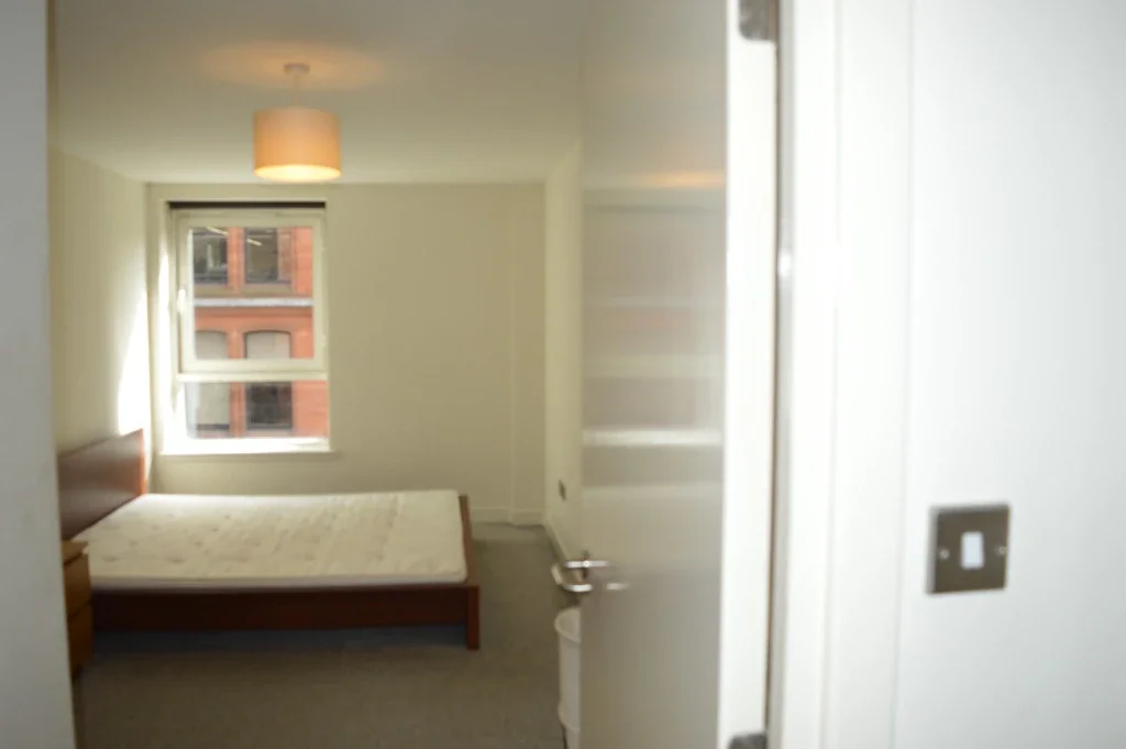 Flat Ingram Street in Glasgow