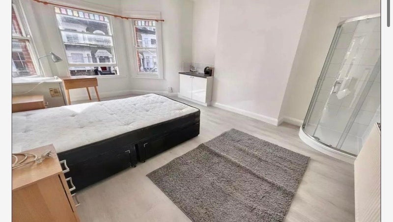 Room Lime Grove in Greater London