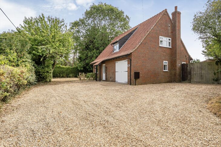 House Bell Lane in North Hertfordshire