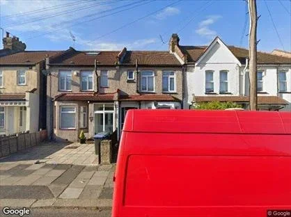 House Durants Road in Greater London