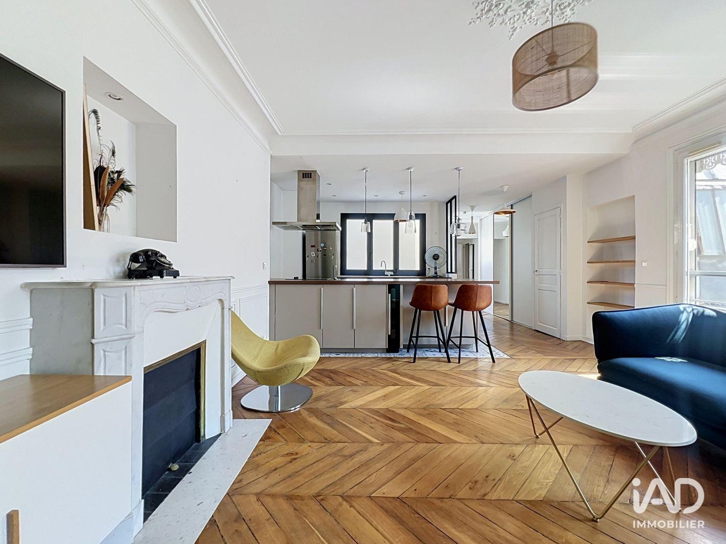 Flat Boulevard Voltaire in Paris