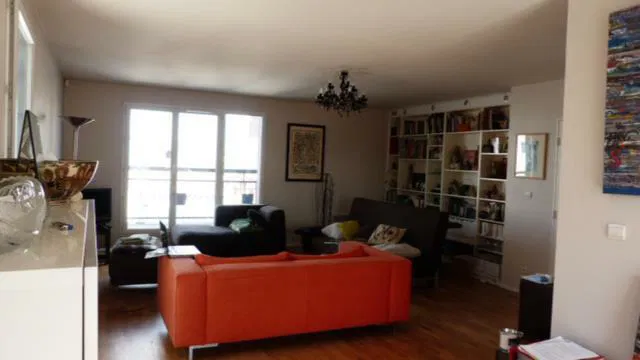 Flat Rue des Écoles in Saint-Ouen-sur-Seine