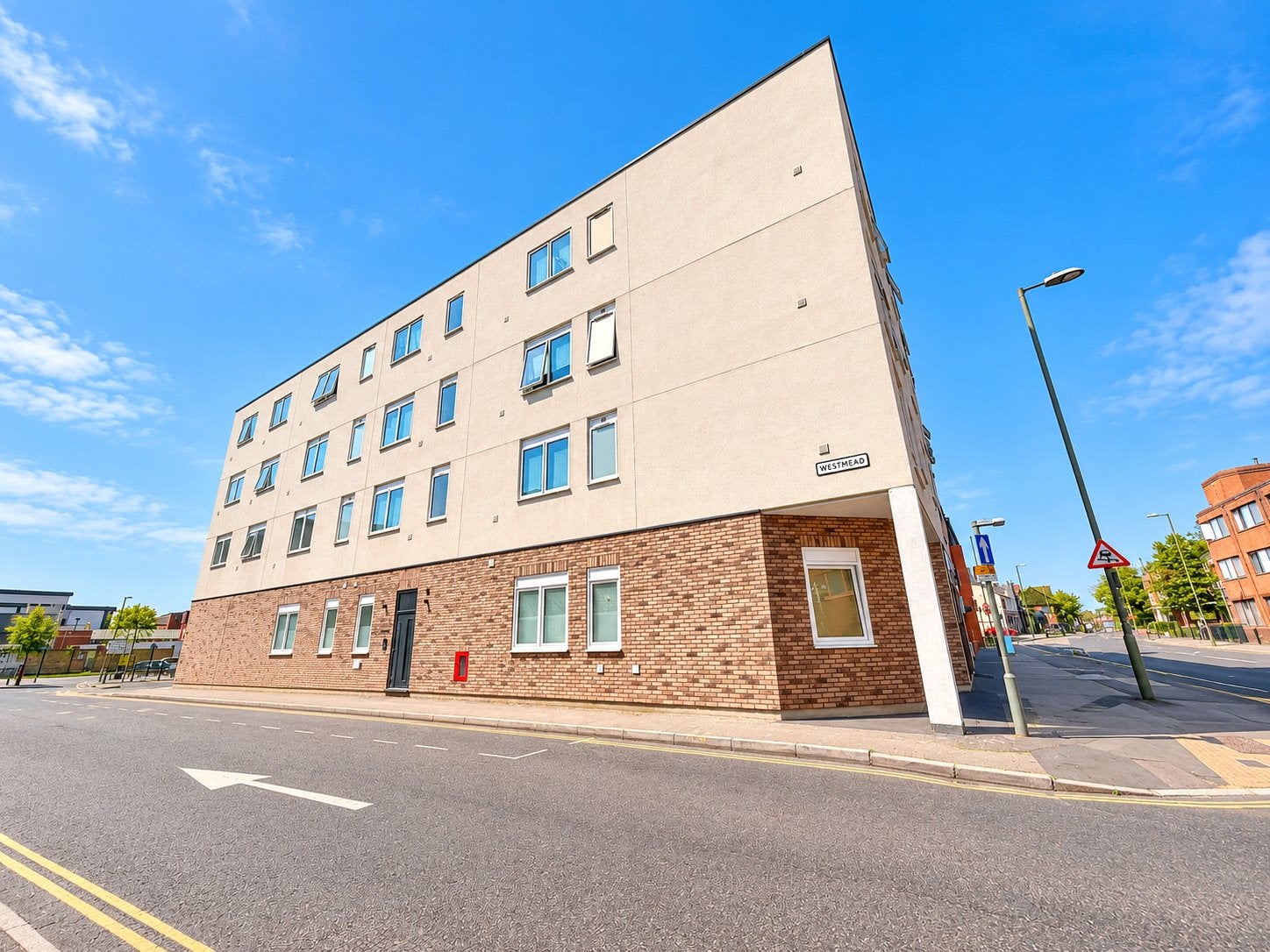 Flat Victoria Road in Rushmoor