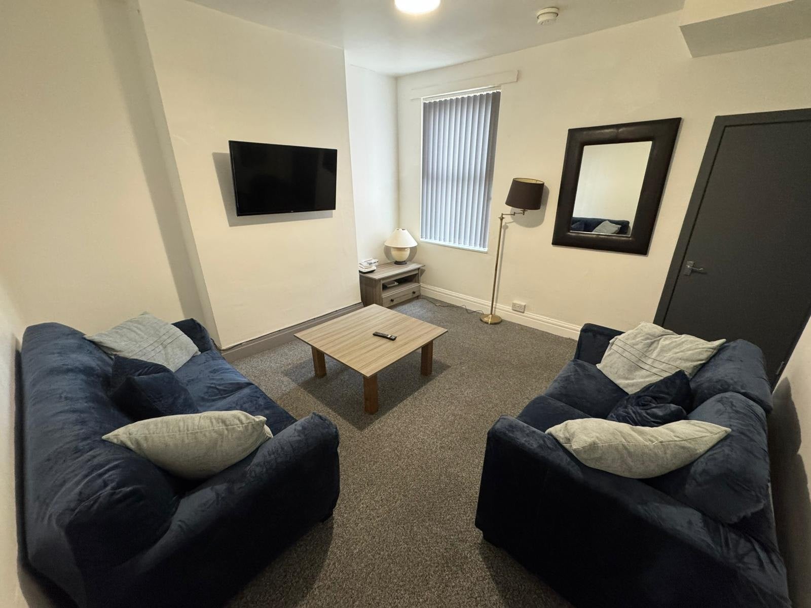 Room Clough Road in Hull
