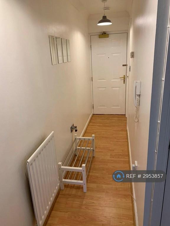 Flat Ashgrove Avenue in Aberdeen City
