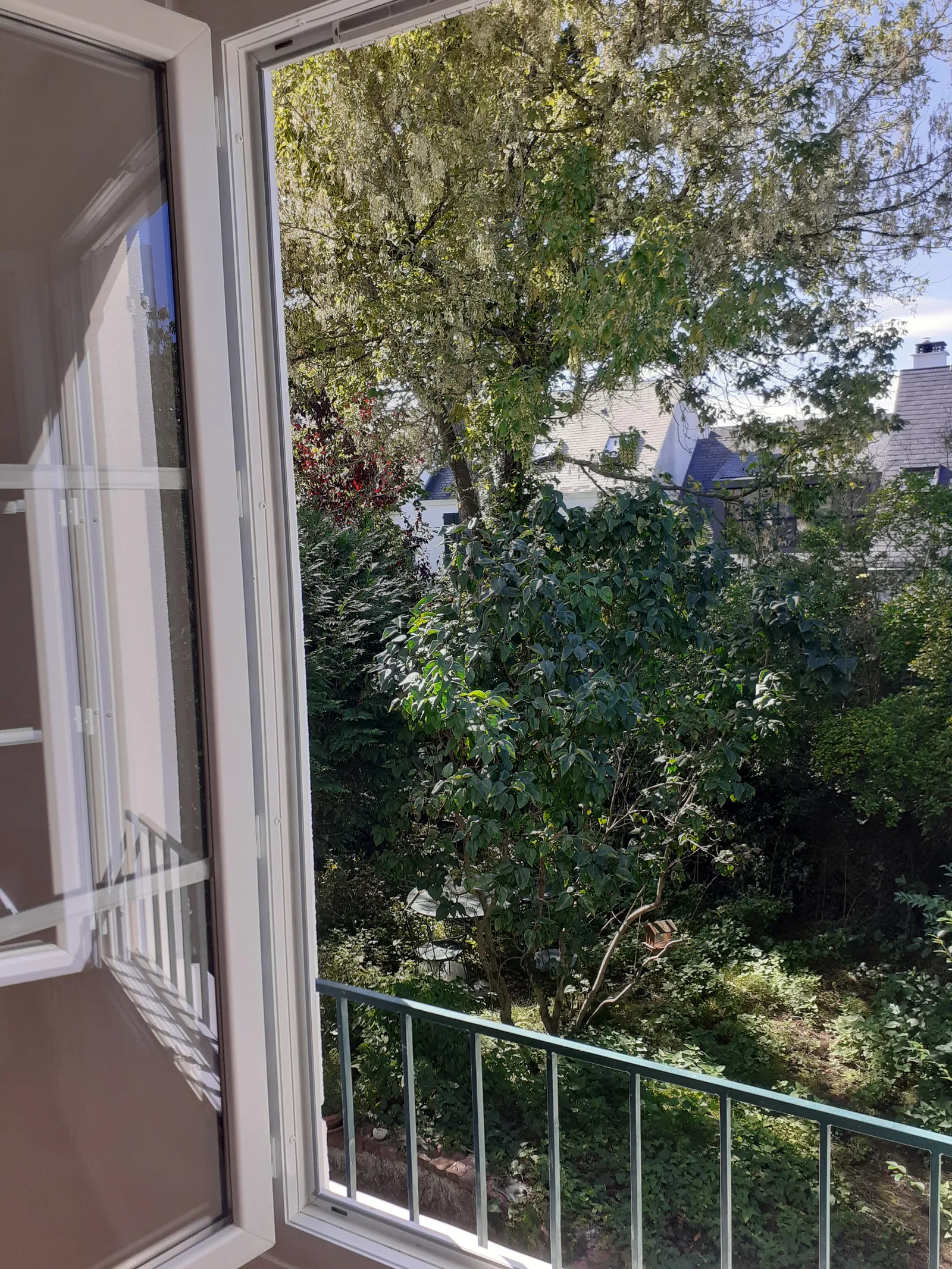 Chambre Rue du Clos du Louvre à Vert-Saint-Denis
