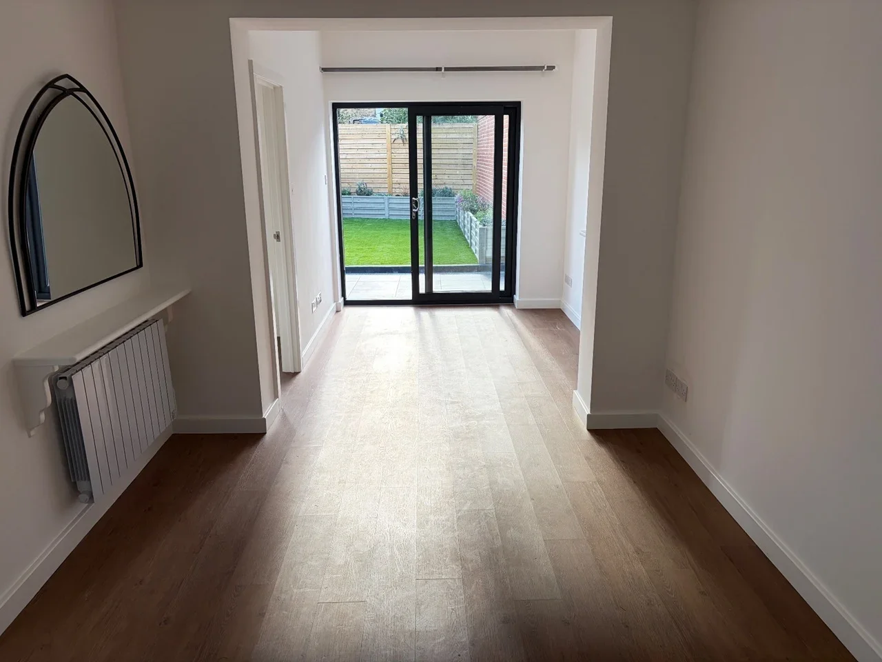 Flat Winchester Street in Greater London