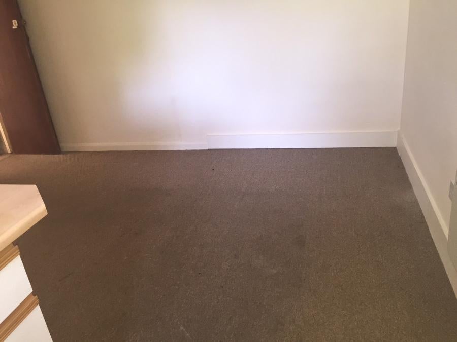 Room Upperton Gardens in Eastbourne