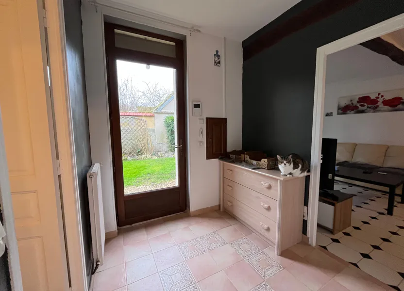 Flat Rue de la Passerelle in Ézy-sur-Eure