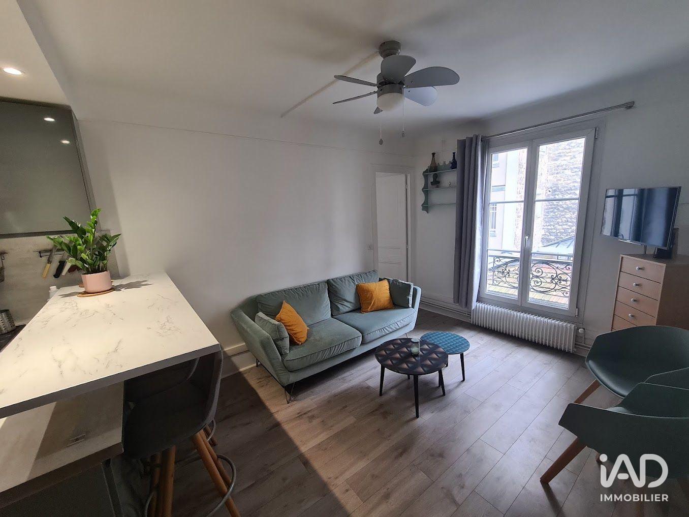 Flat Rue des Acacias in Paris