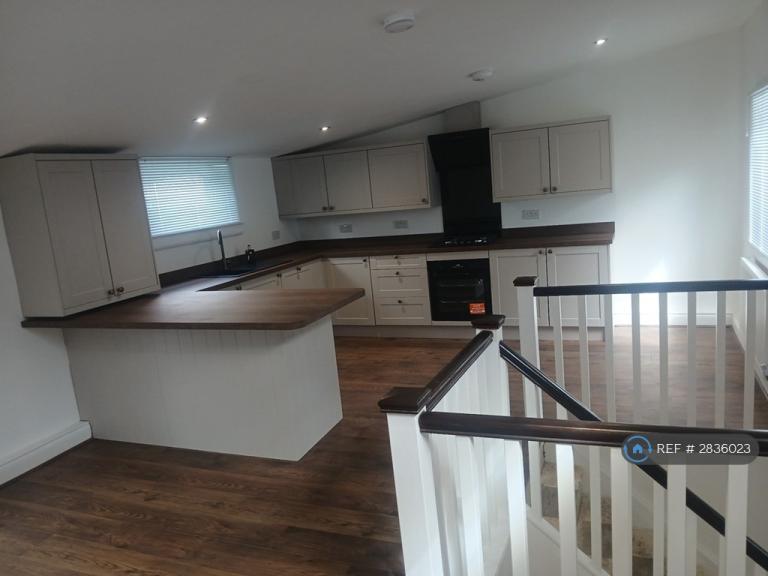 House Darroch Way in Cumbernauld