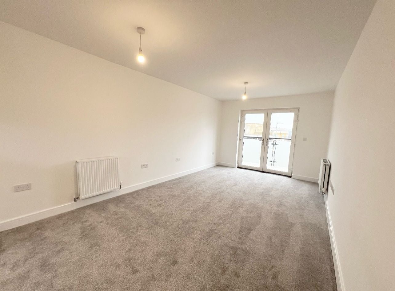 Flat Cherry Blossom in Ebbsfleet Garden City
