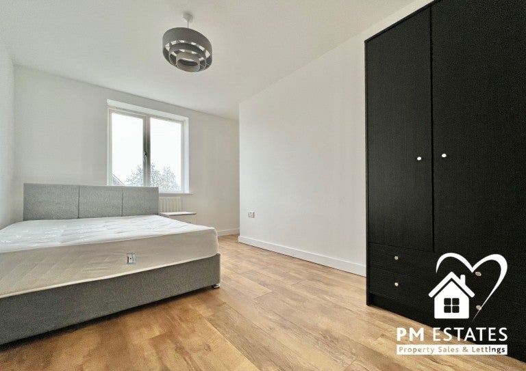Flat John Dyde Close in East Hertfordshire