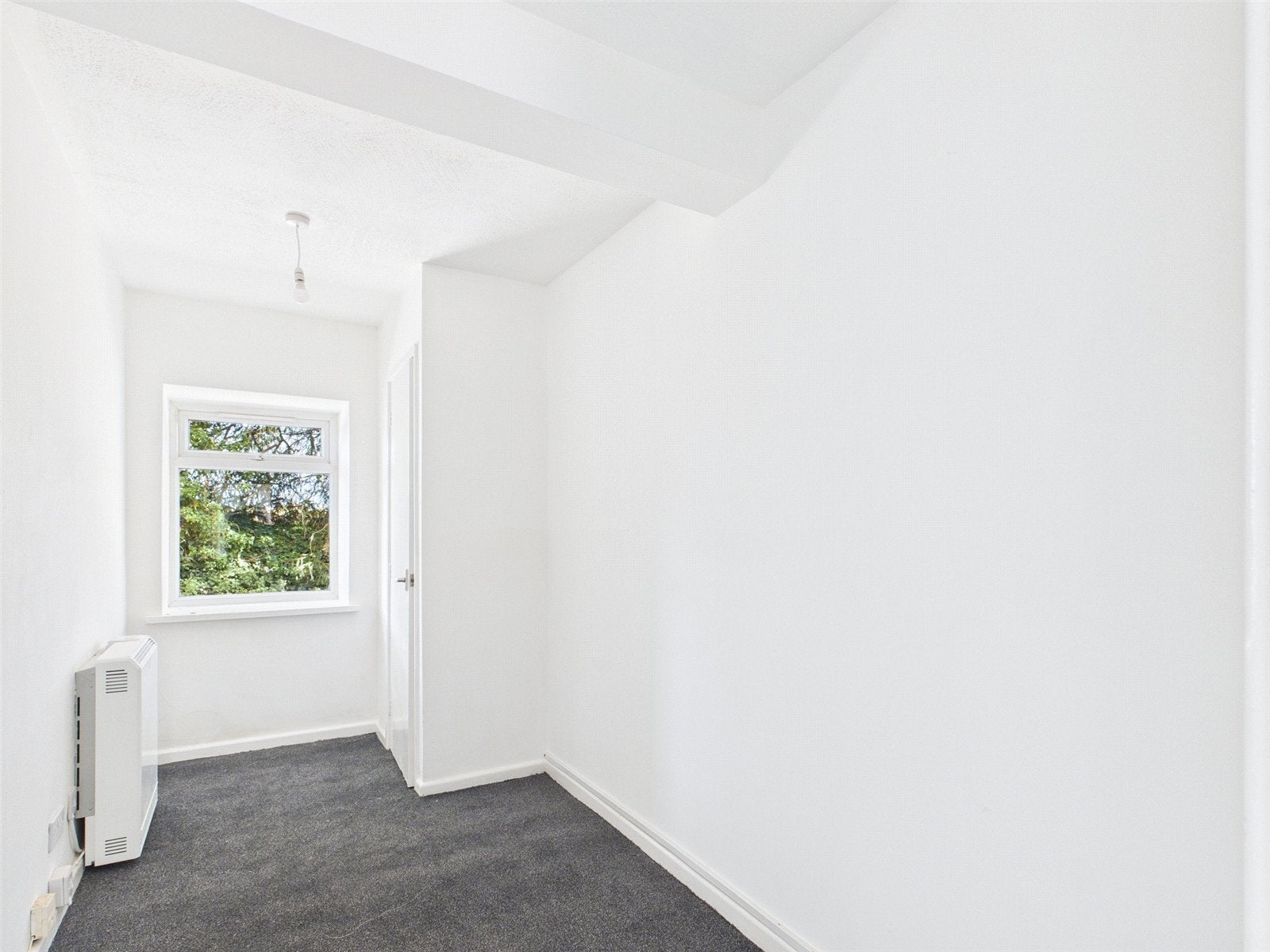 Flat Netherton Road in Ross-on-Wye
