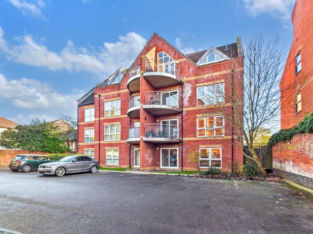 Flat Reginald Street in Derby