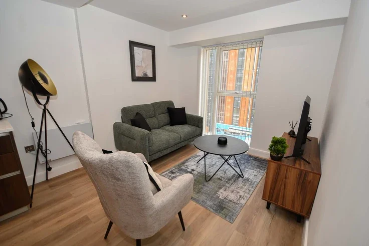 Flat Richmond Hill Approach in Leeds