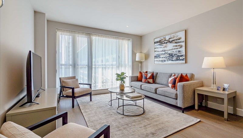 Flat Westferry Circus in Greater London
