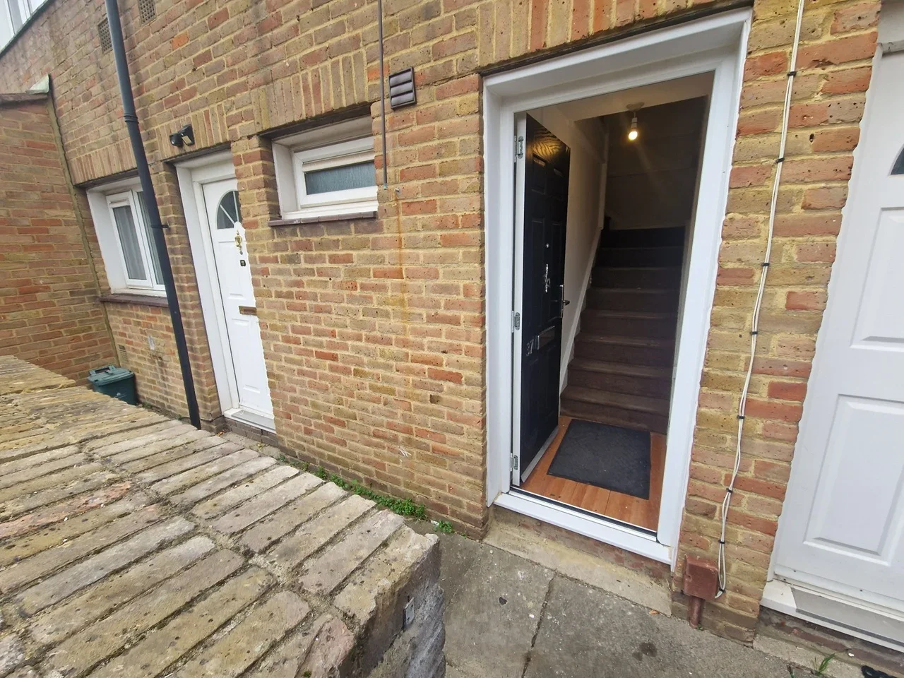 Flat Ashdown Road in Greater London