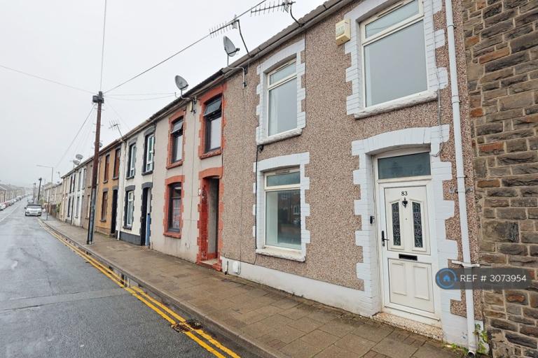 House Trealaw Road in Tonypandy