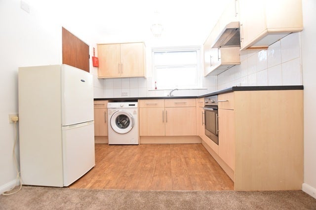 Flat Aldine Court in Sheffield