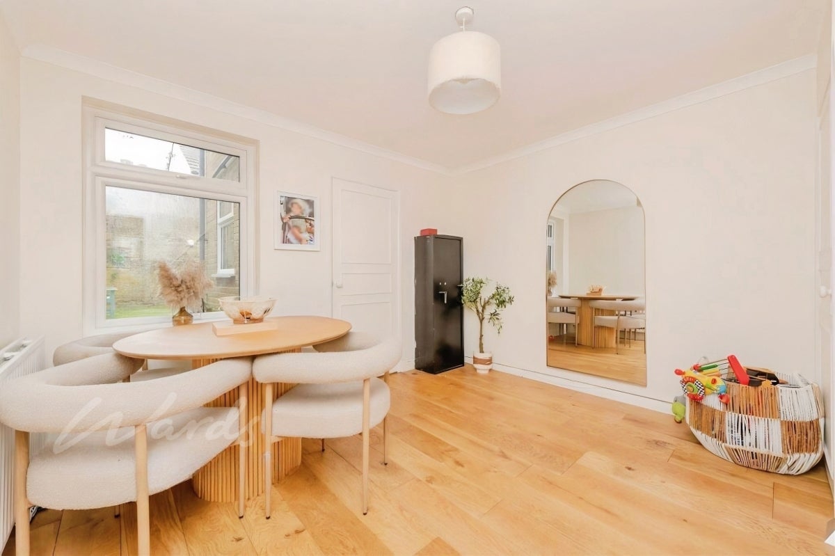 House Rablus Place in Sevenoaks