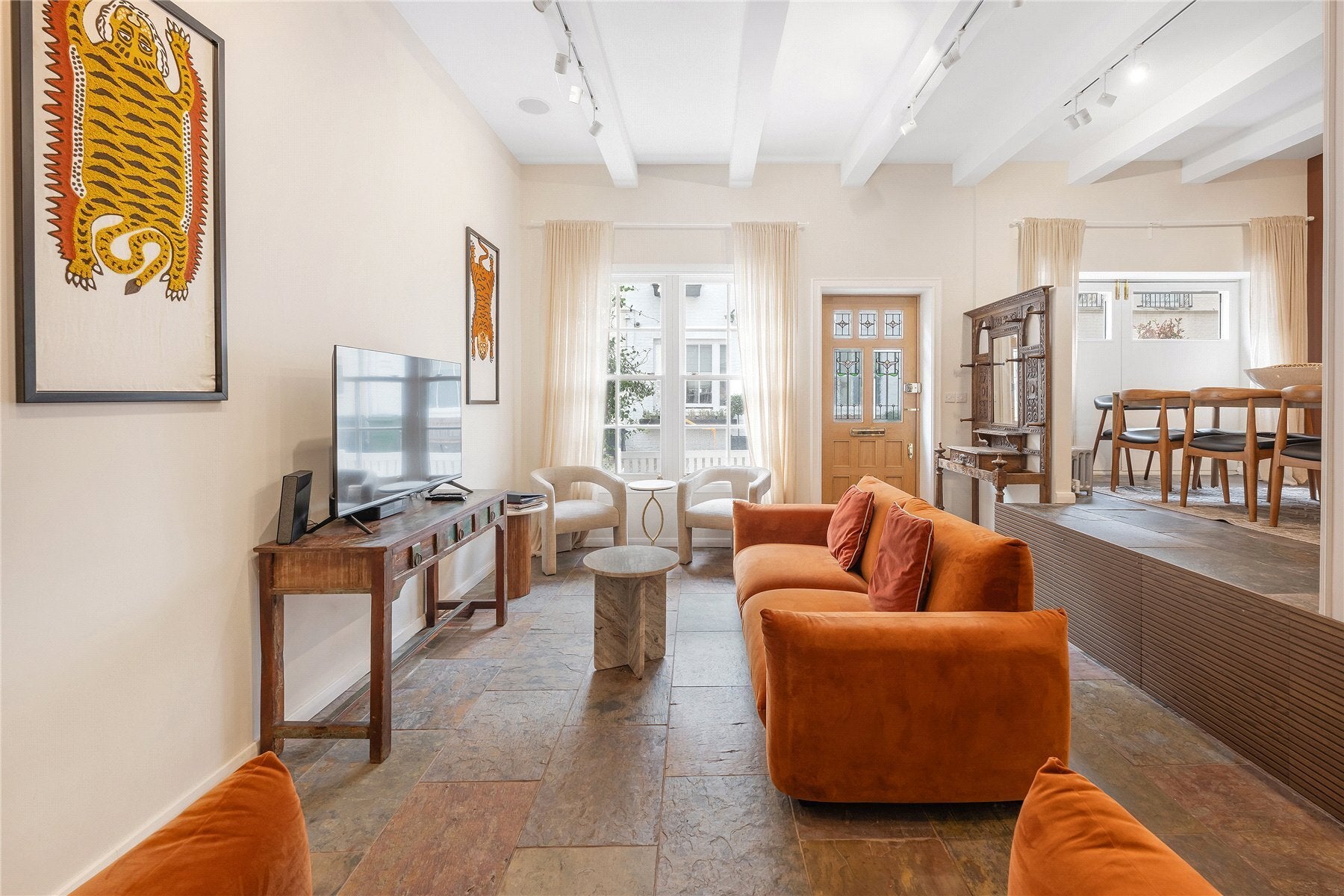 House Petersham Place in Greater London