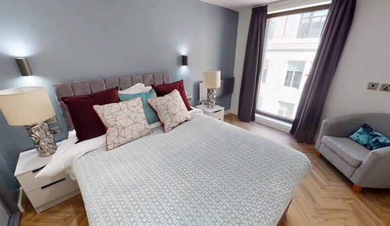 Flat Drury Lane in Liverpool