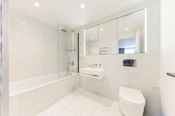 Flat Beechcroft Avenue in Greater London