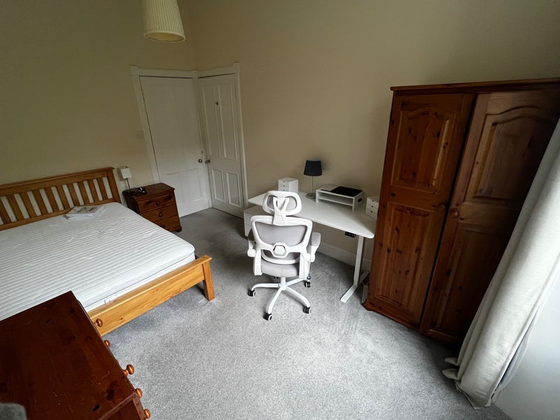 Room Comely Bank Street in City of Edinburgh