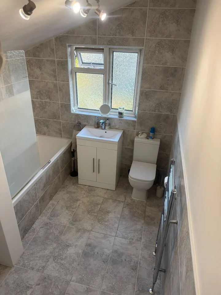 Room Dover Road in Gravesham