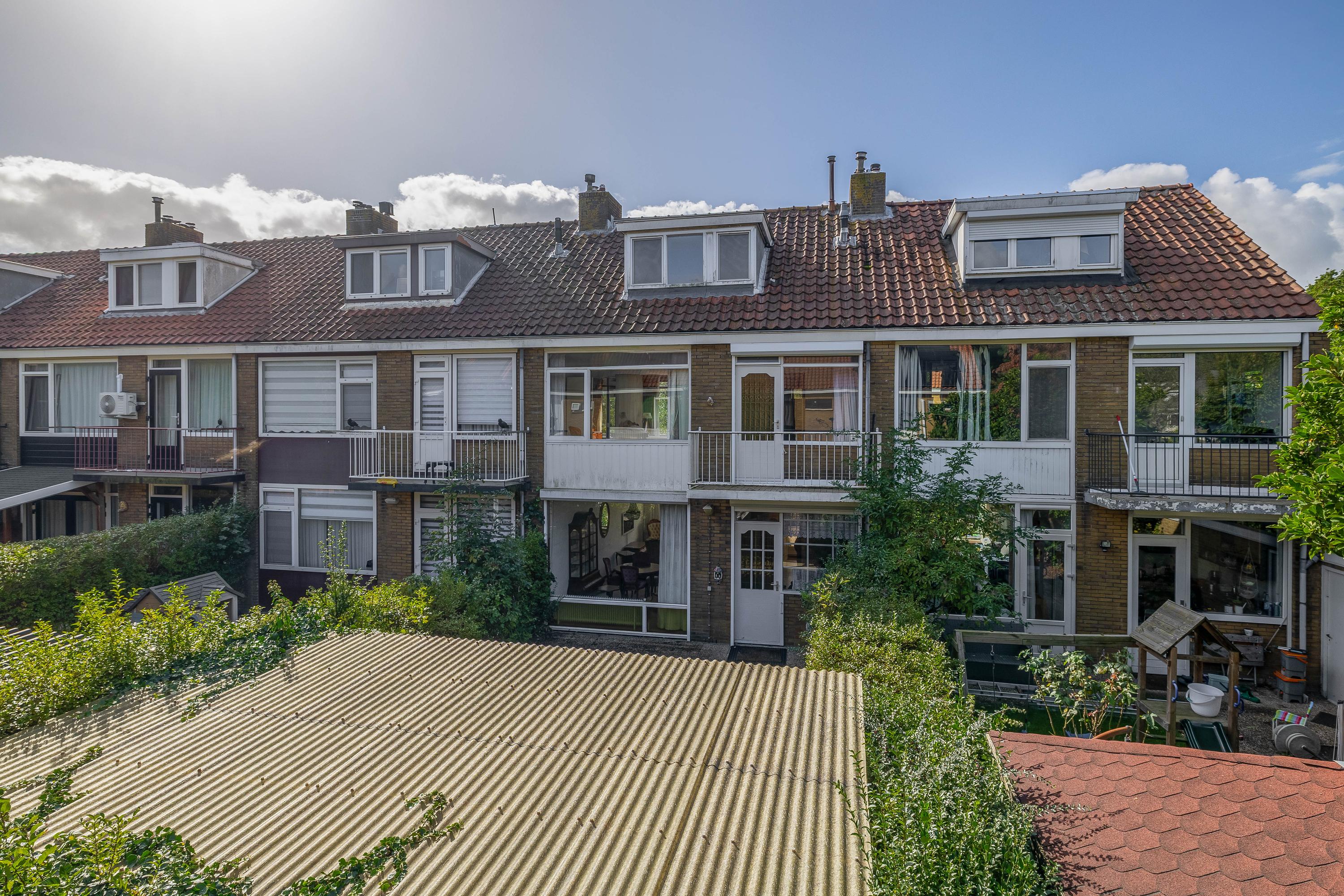Tussenwoning te koop: Kamperlandsingel 7, Rotterdam