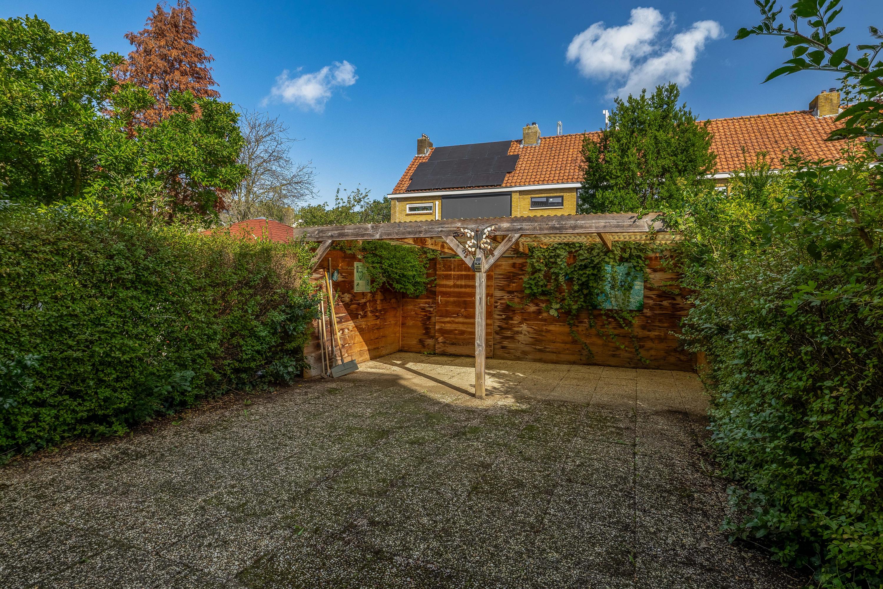 Tussenwoning te koop: Kamperlandsingel 7, Rotterdam