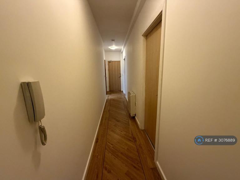 Flat Campbell Street in Preston