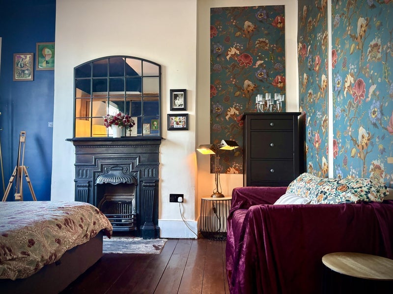 Room Heathwood Gardens in Greater London