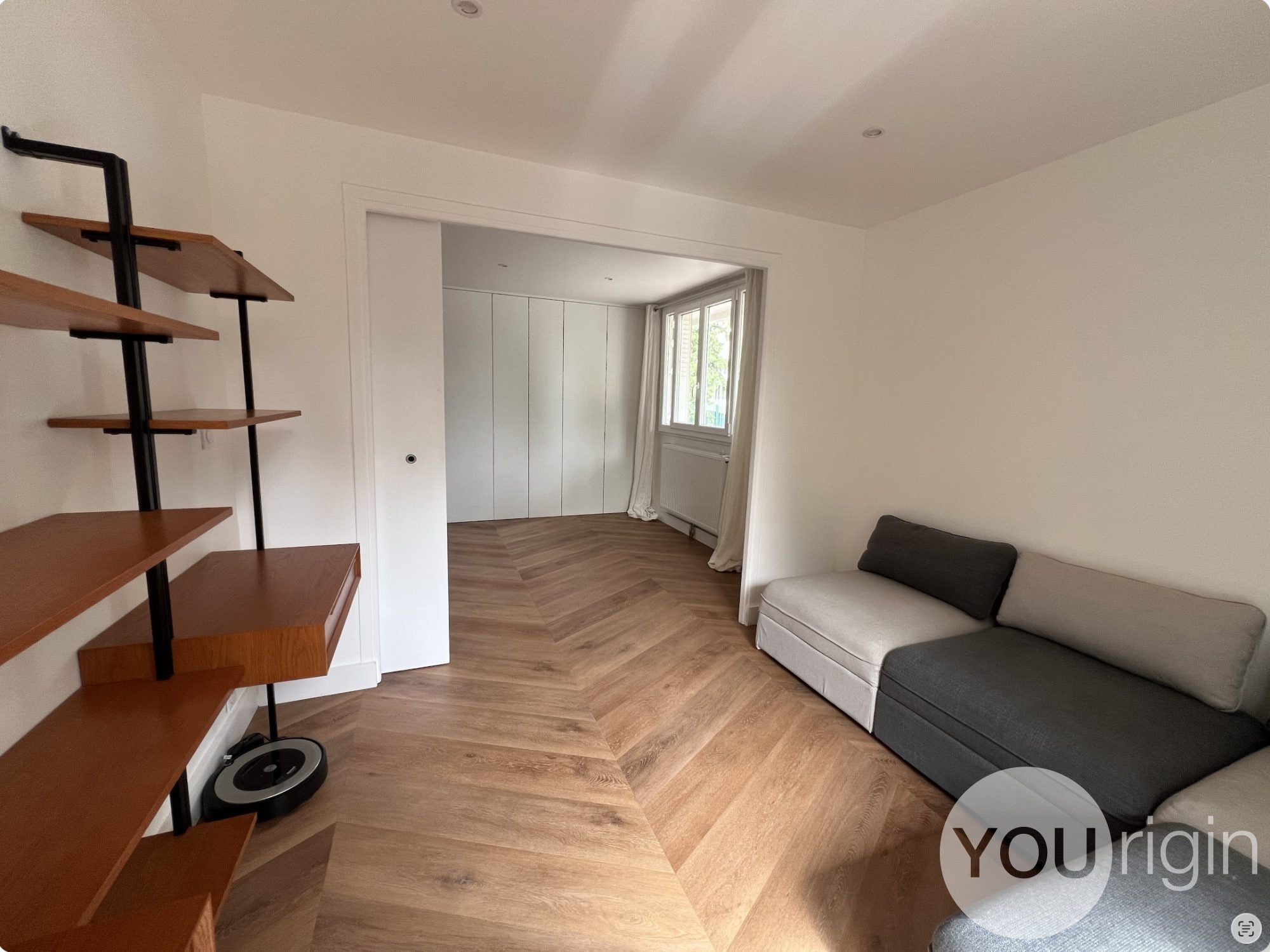 Flat Rue Docteur Edmond Locard in Lyon