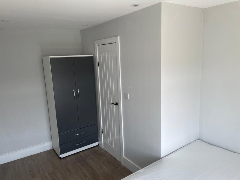 Room Valencia Croft / Morar Close in Birmingham