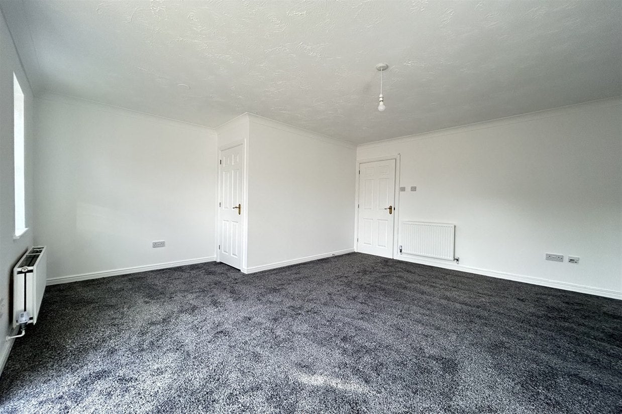 House Barbel Avenue in Basingstoke and Deane