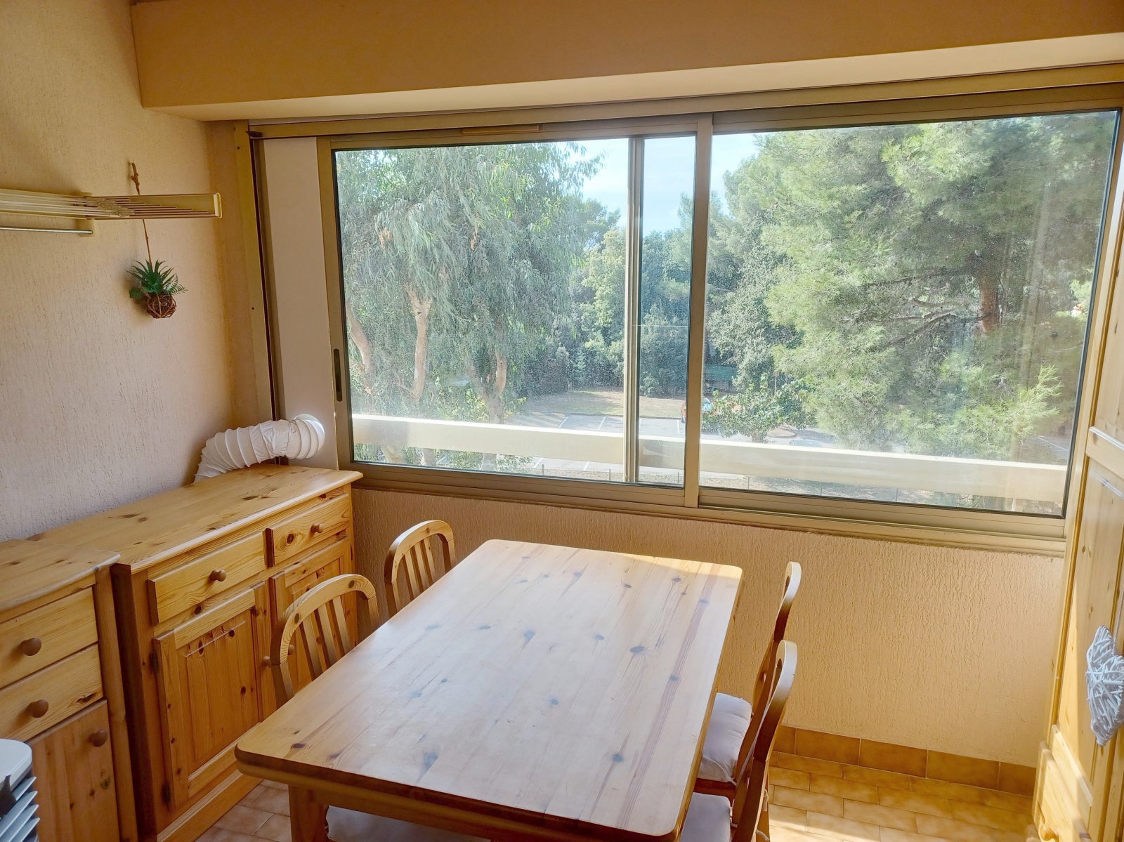 Flat Corniche de Solviou in Six-Fours-les-Plages