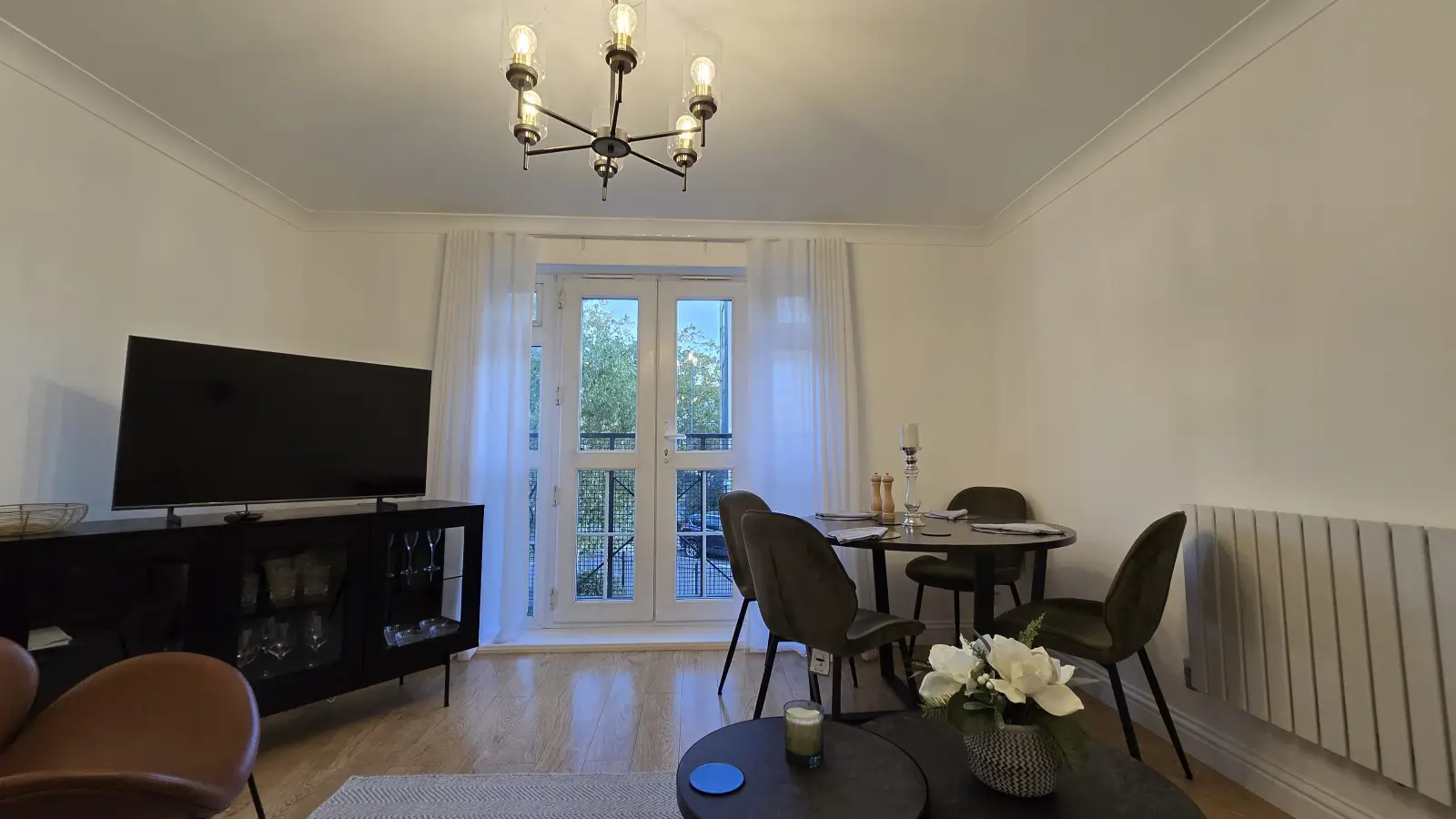 Flat Grahame Park Way in Greater London