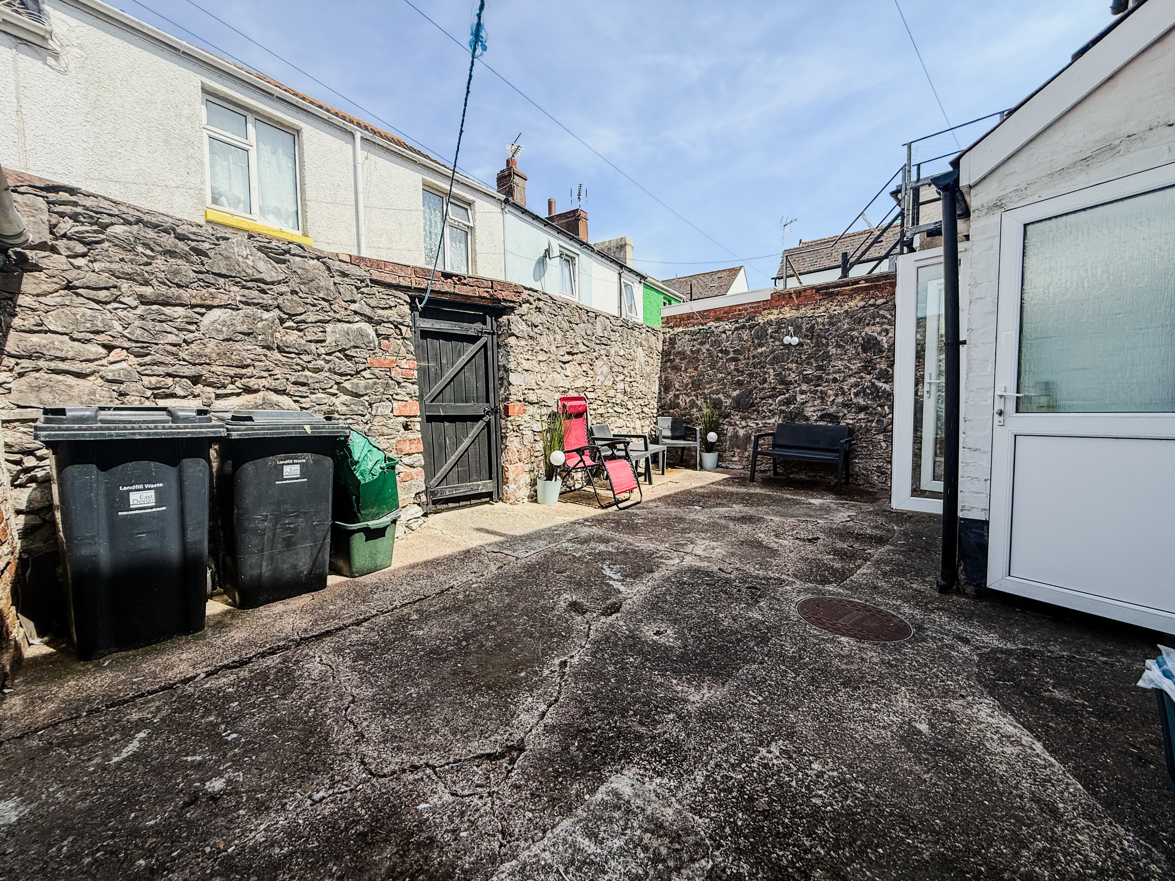 Room Albion Street in East Devon