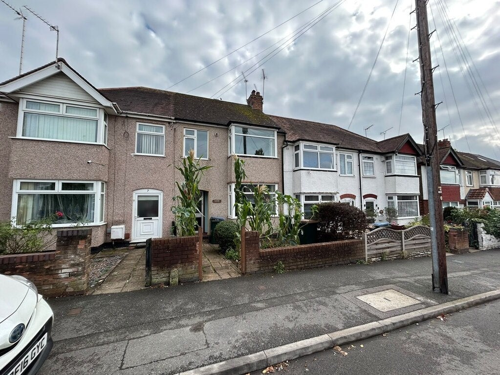 Flat St Austell Road in Coventry