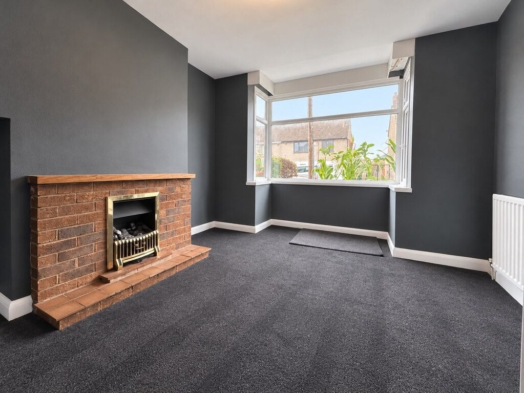 Flat St Austell Road in Coventry